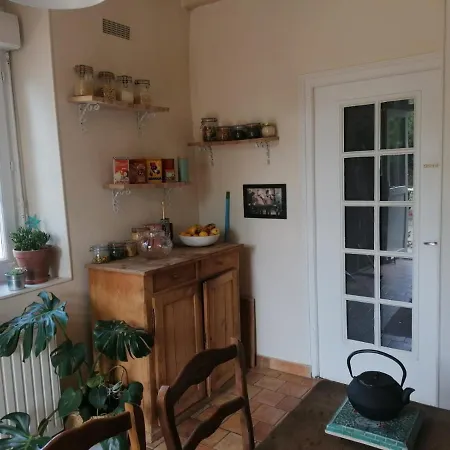Bed and Breakfast L Aveuglette